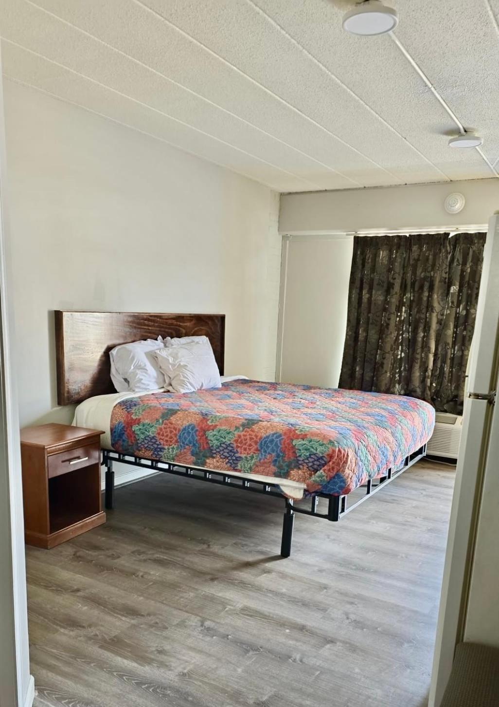 Budget Inn Jasper Bagian luar foto